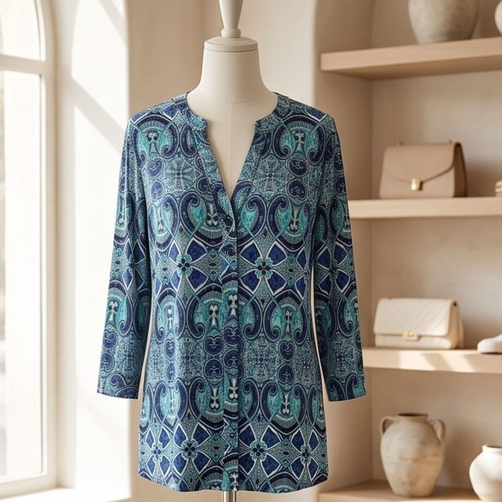 Chico's Easywear 3 Blue Green Paisley V-Neck 3/4 Sleeve Top Slinky 1 Button XL